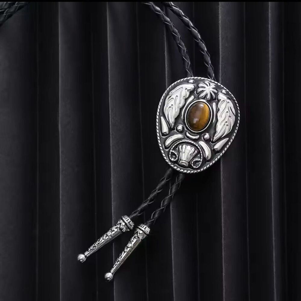 New Vintage Style Bolo Tie Men’s Western Leaf Design Rustic Fashion Accessory - Picture 2 of 5